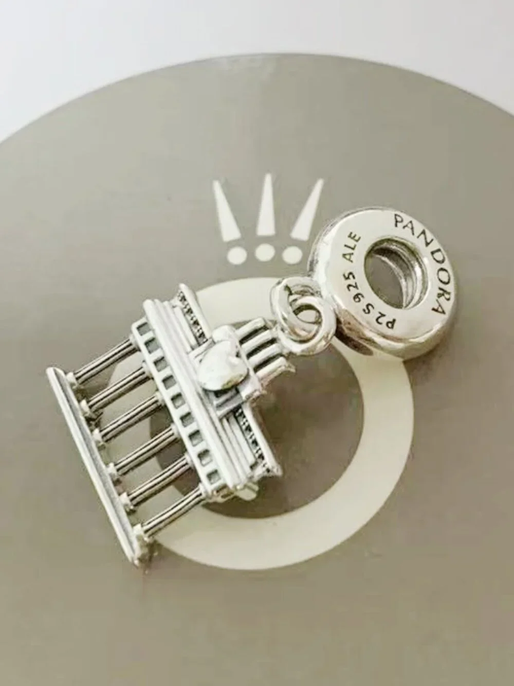 Pandora Brandenburg Gate Berlin Charm